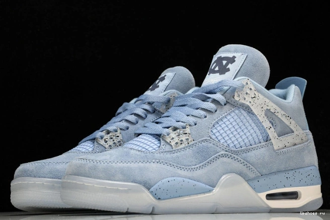 UNC 4 Retro Jordan (PE) 0825